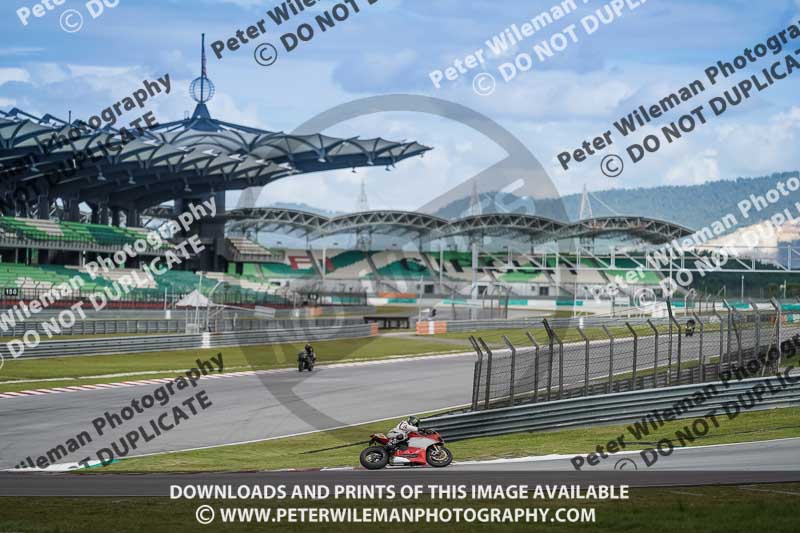 Sepang;event digital images;motorbikes;no limits;peter wileman photography;trackday;trackday digital images